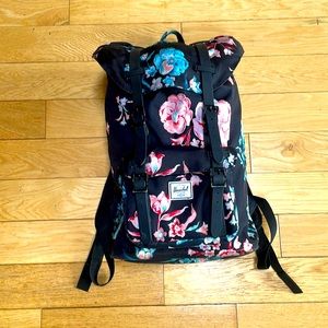 EUC Herschel Backpack